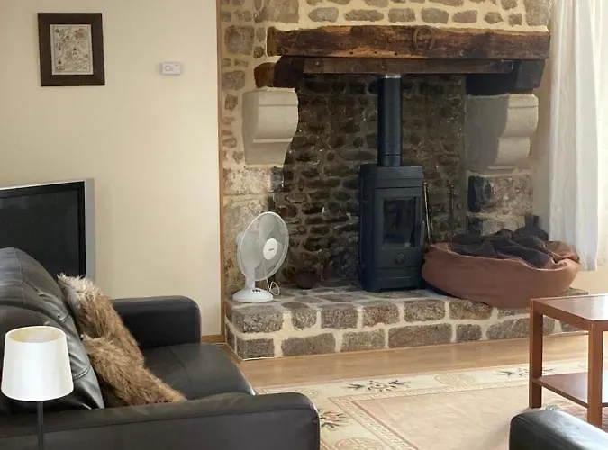 La Forge Semesterbostad Couesmes-vauce