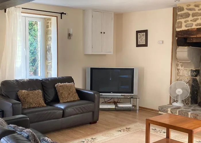 La Forge Semesterbostad Couesmes-vauce